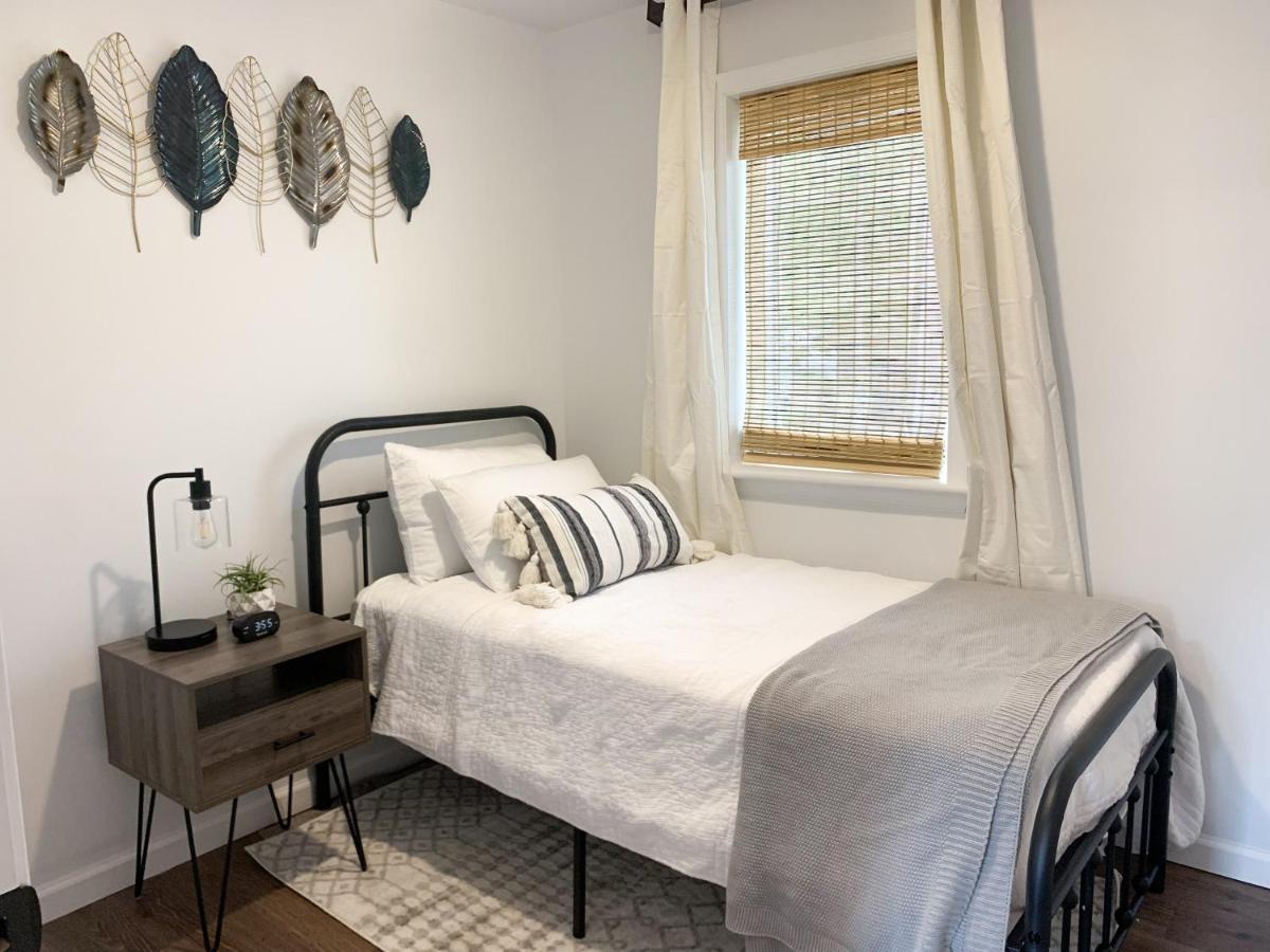 Newly Remodeled Stouchsburg Cottage Myerstown Bagian luar foto